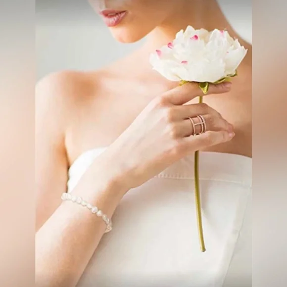 Freshwater Pearl Bracelet - Picture 3 of 8